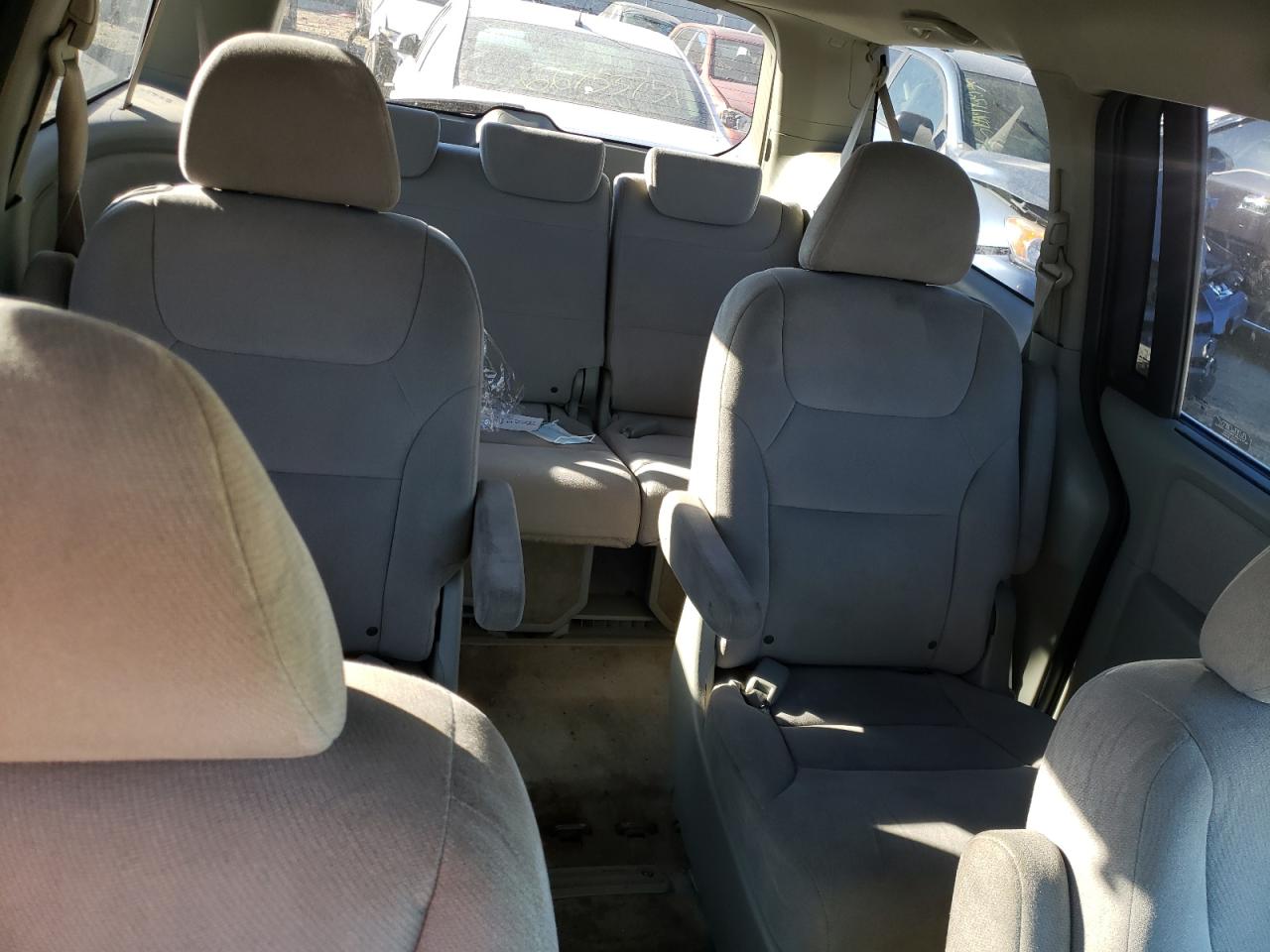 Photo 6 from auction – 2007 HONDA ODYSSEY EX with VIN 5FNRL38437B414649
