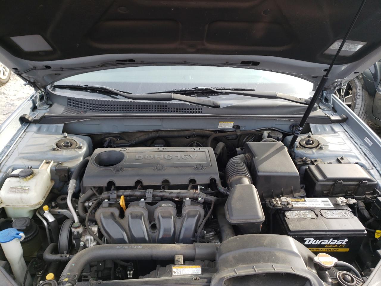 Photo 7 from auction – 2009 HYUNDAI SONATA SE with VIN 5NPEU46CX9H504199