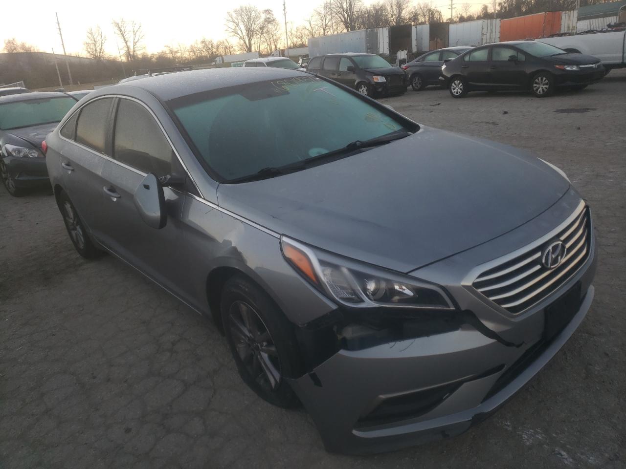 HYUNDAI SONATA SE 2016 with VIN 5NPE24AF3GH392558 - Photo from auction