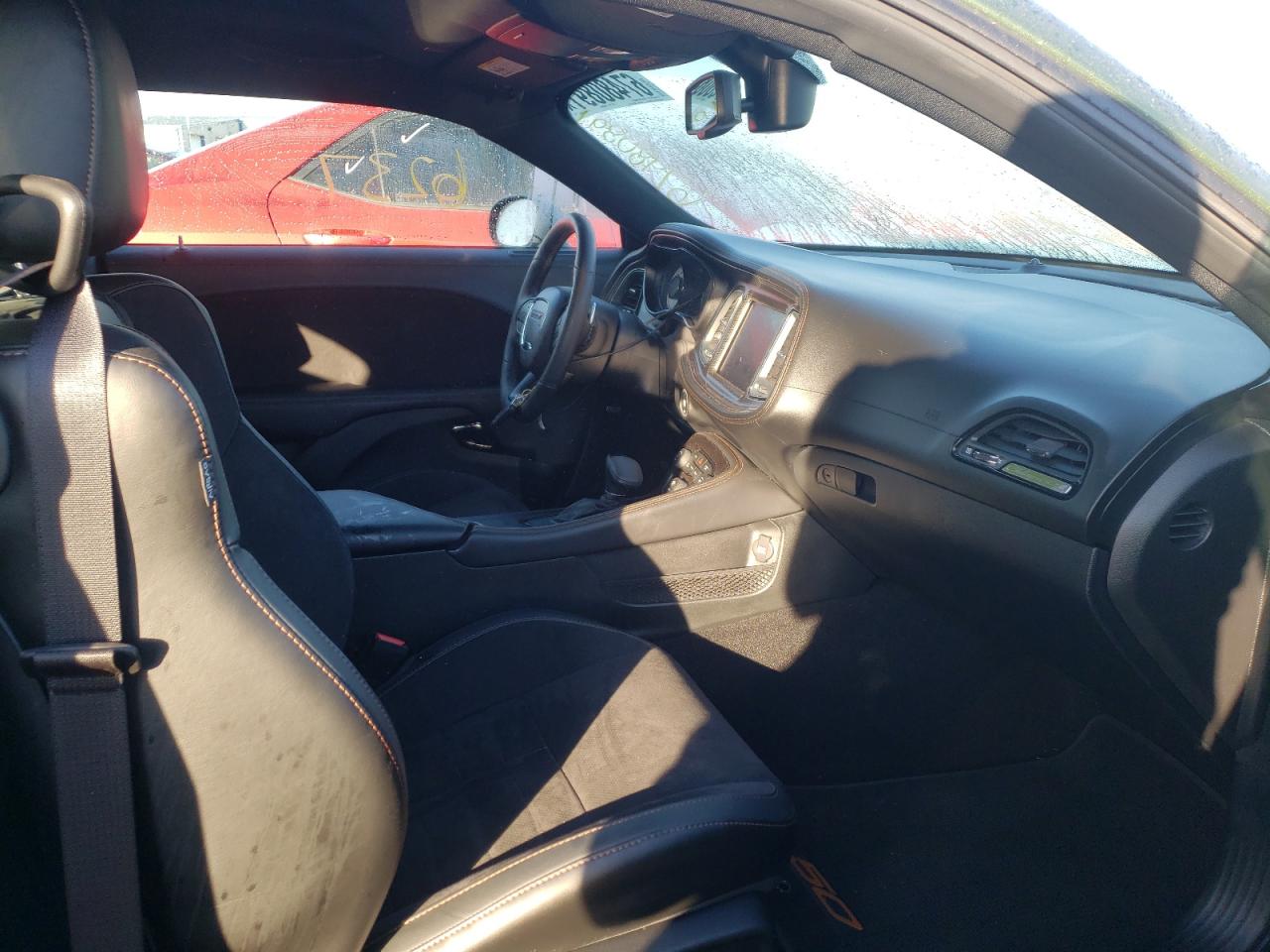 Photo 5 from auction – 2020 DODGE CHALLENGER with VIN 2C3CDZFJ5LH184829