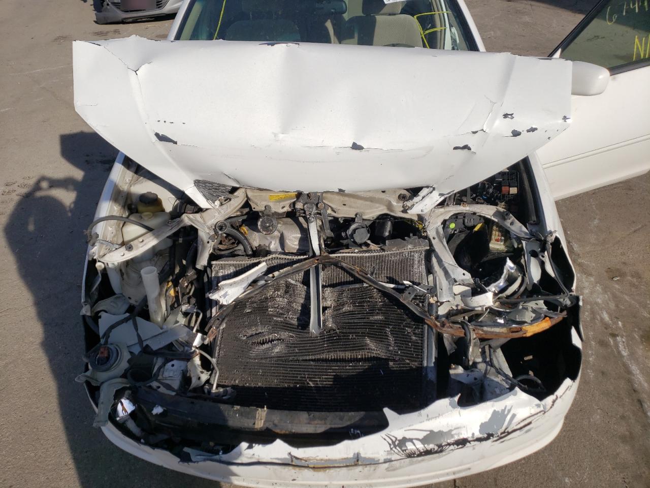 Photo 7 from auction – 2002 TOYOTA CAMRY LE with VIN 4T1BE32K22U067118