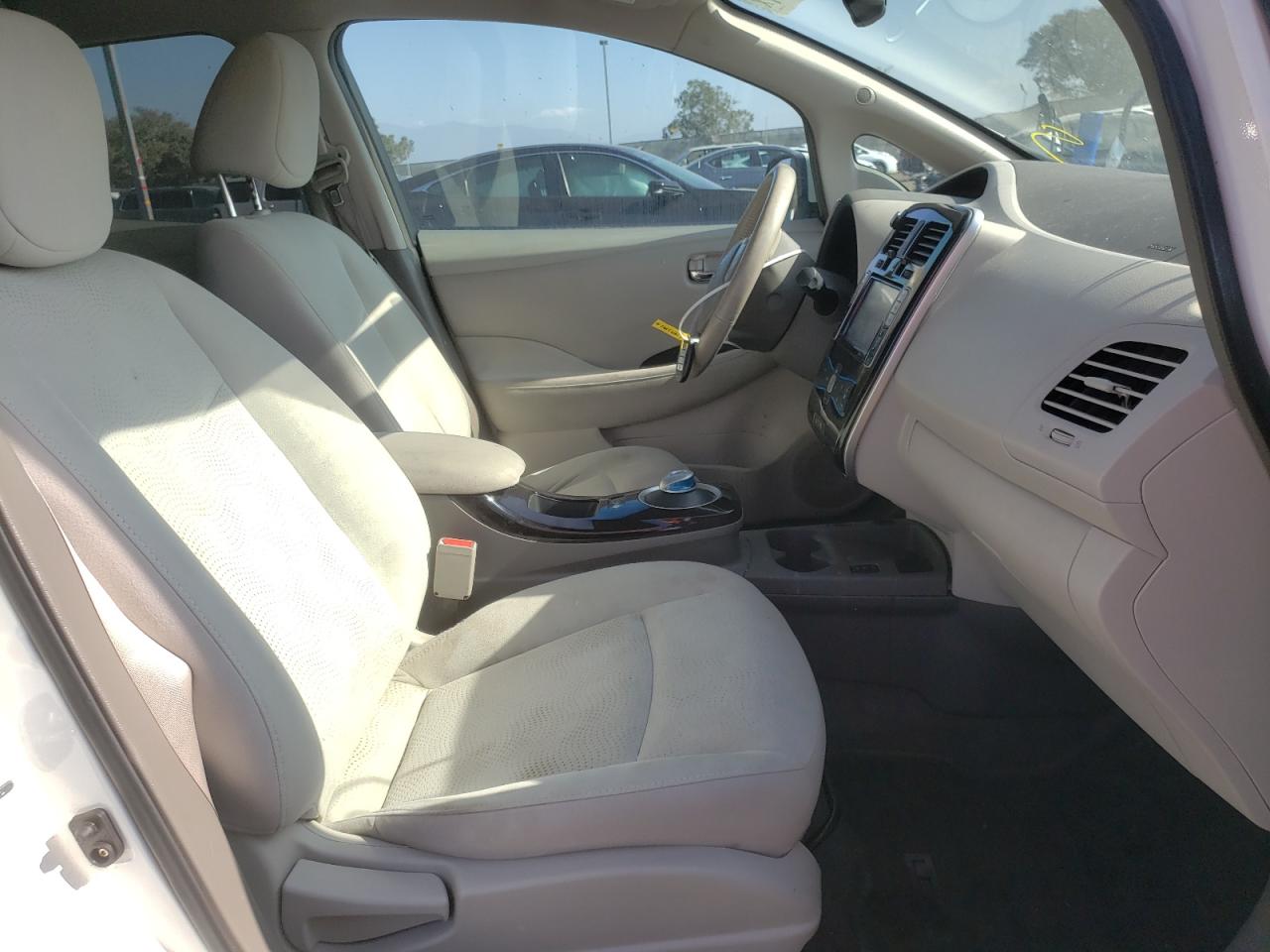 Photo 5 from auction – 2013 NISSAN LEAF S with VIN 1N4AZ0CP8DC407318