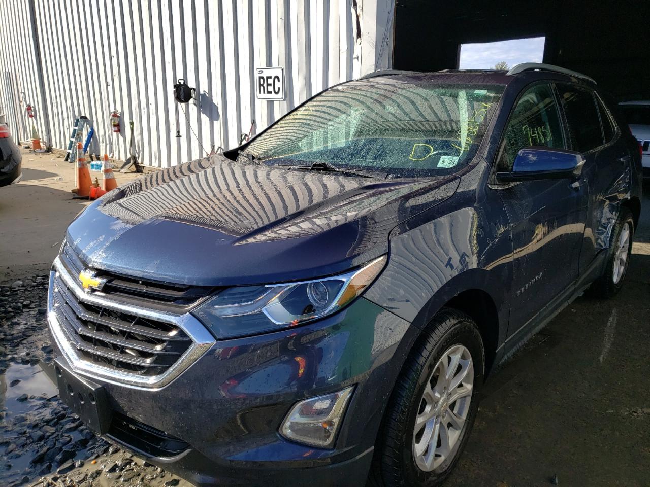 Photo 2 from auction – 2018 CHEVROLET EQUINOX LT with VIN 3GNAXSEV9JL367328