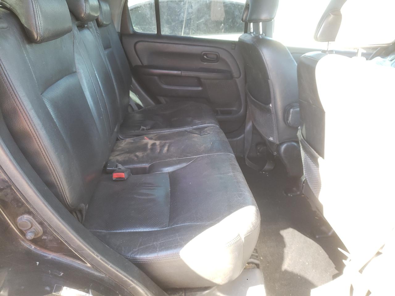 Photo 6 from auction – 2005 HONDA CR-V SE with VIN JHLRD78935C024390