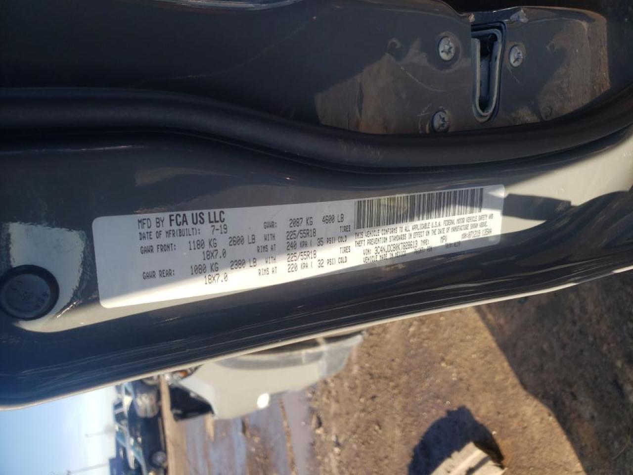 Photo 10 from auction – 2019 JEEP COMPASS LI with VIN 3C4NJDCB0KT828613