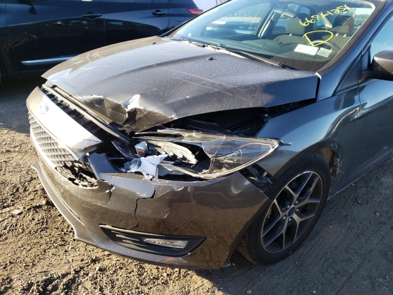 Photo 9 from auction – 2017 FORD FOCUS SEL with VIN 1FADP3H20HL330662