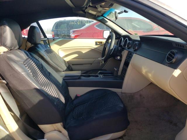 Photo 5 from auction – 2005 FORD MUSTANG with VIN 1ZVFT84N355216115