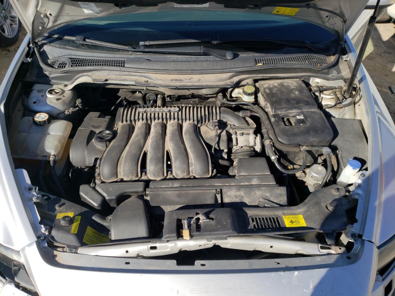 Photo 7 from auction – 2005 VOLVO V50 2.4I with VIN YV1MW382752049998
