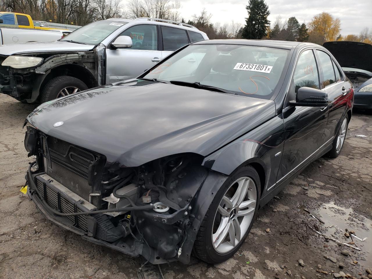 Photo 2 from auction – 2012 MERCEDES-BENZ C 250 with VIN WDDGF4HB6CA643239
