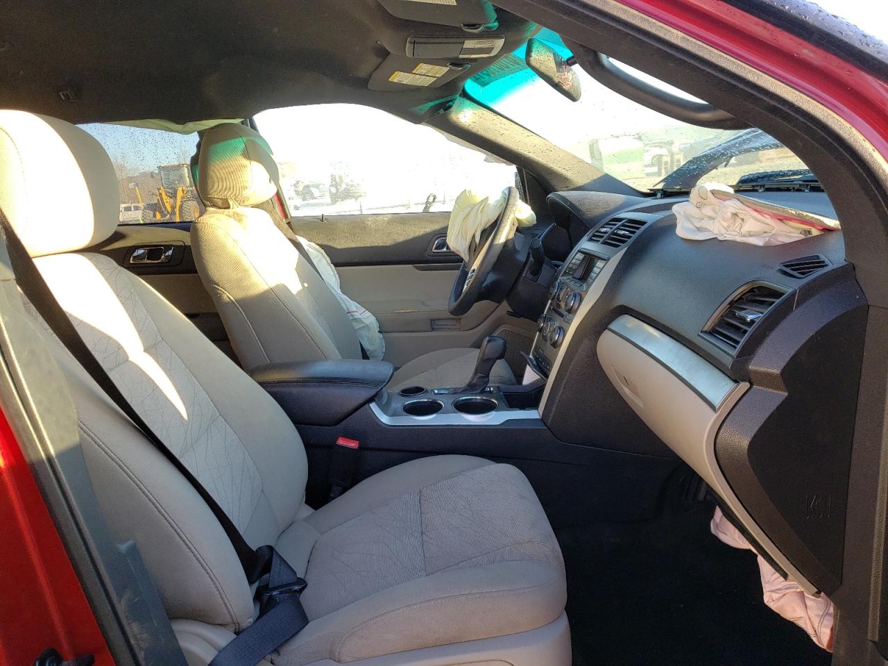 Photo 5 from auction – 2014 FORD EXPLORER with VIN 1FM5K7B83EGA74356