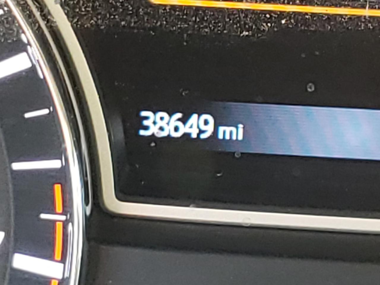 Photo 8 from auction – 2019 NISSAN PATHFINDER with VIN 5N1DR2MN1KC625495