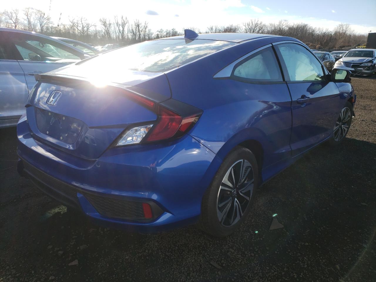 Photo 4 from auction – 2017 HONDA CIVIC EX with VIN 2HGFC3B3XHH350061