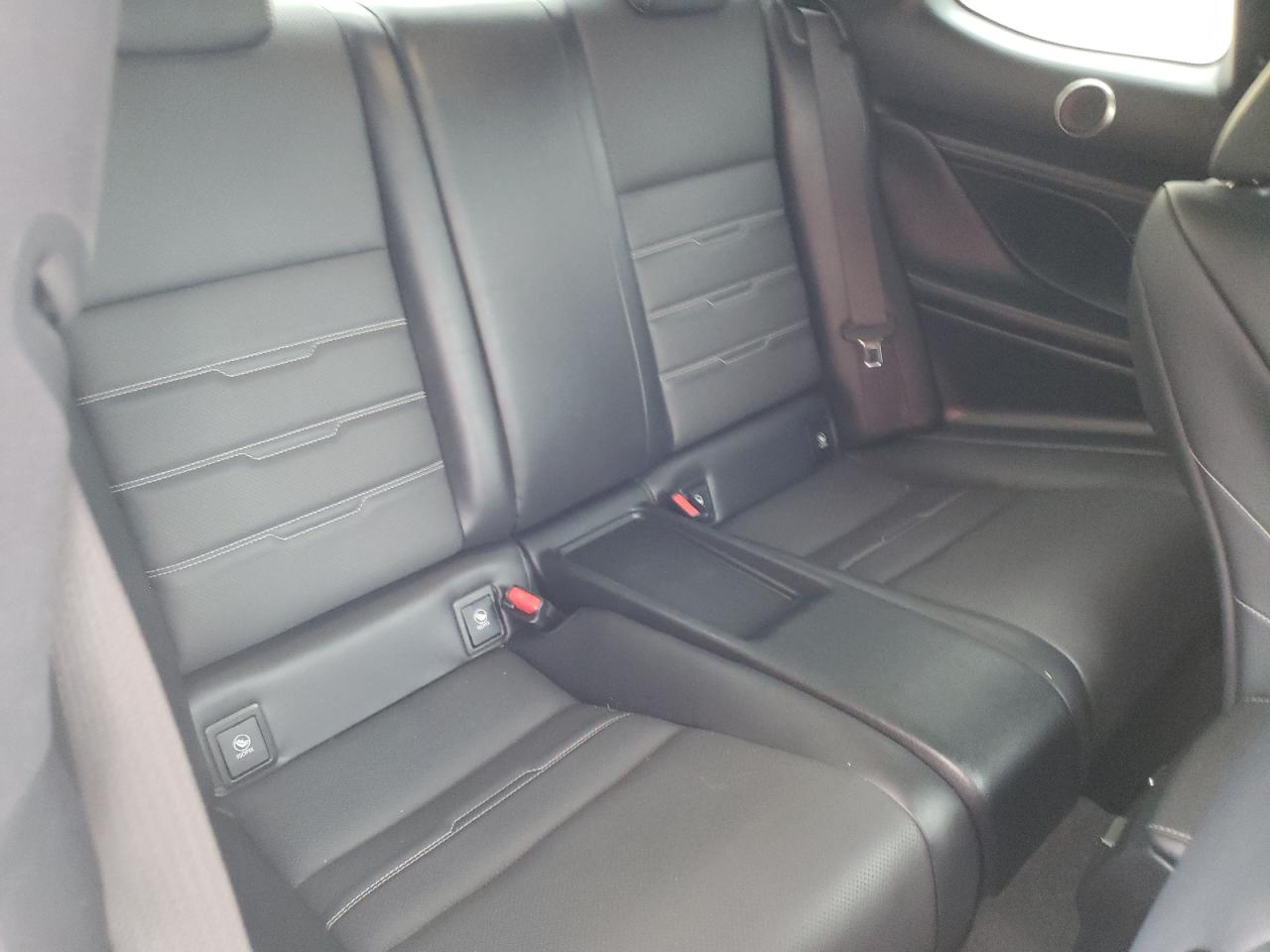 Photo 6 from auction – 2015 LEXUS RC 350 with VIN JTHHE5BC4F5003843