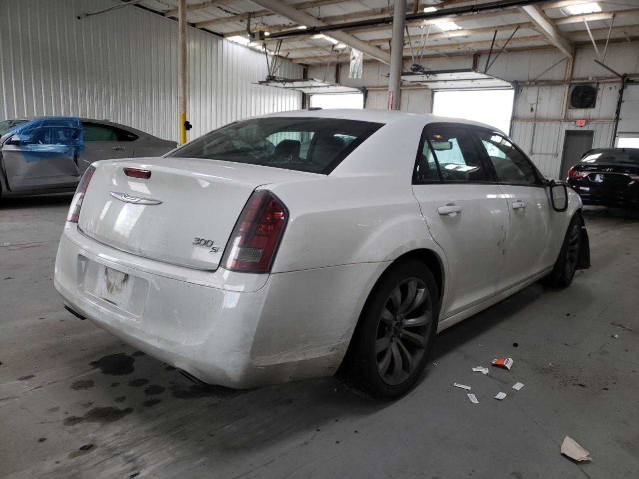 Photo 4 from auction – 2014 CHRYSLER 300 S with VIN 2C3CCABG4EH344250