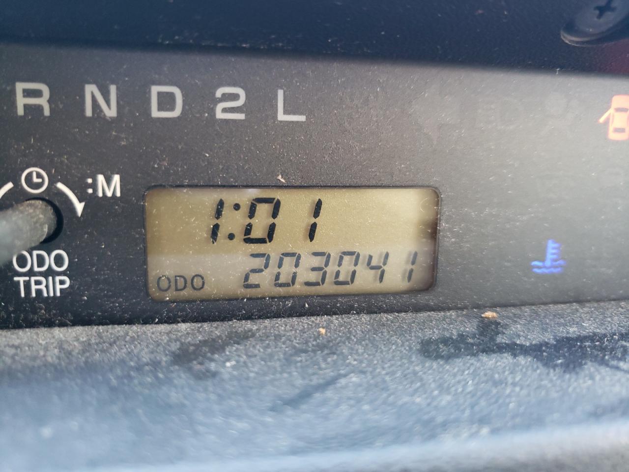 Photo 8 from auction – 2004 SCION XB with VIN JTLKT324840165256