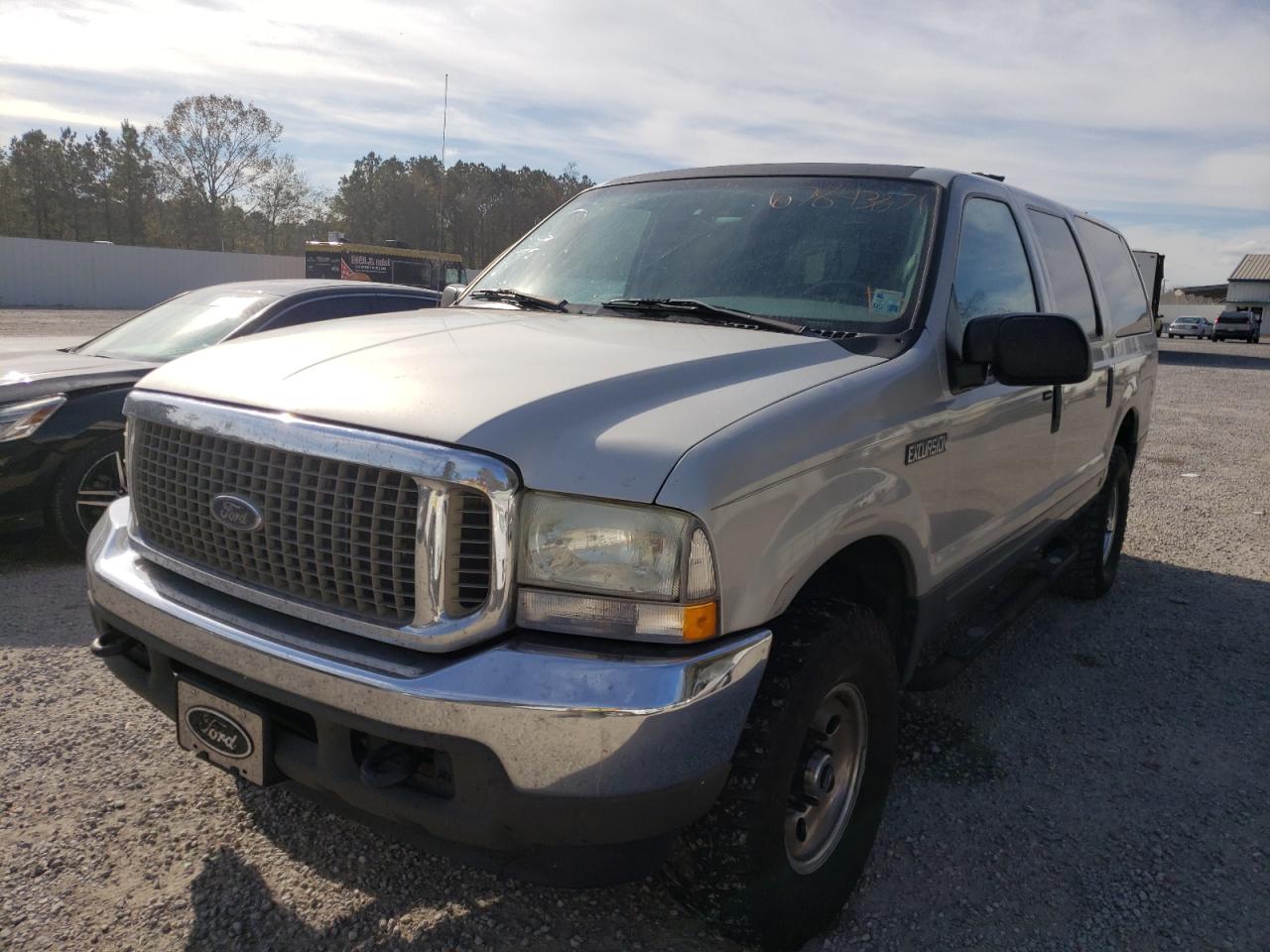 Photo 2 from auction – 2004 FORD EXCURSION with VIN 1FMNU41L84ED26546