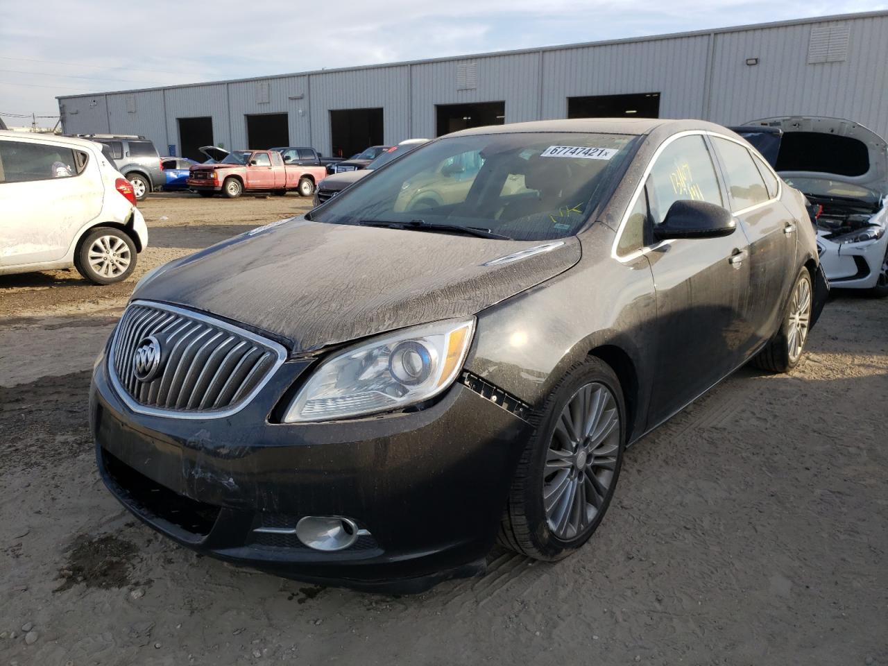 Photo 2 from auction – 2013 BUICK VERANO with VIN 1G4PS5SK9D4119163