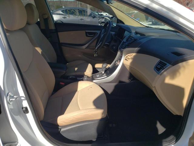 Photo 5 from auction – 2013 HYUNDAI ELANTRA GL with VIN 5NPDH4AE2DH371908