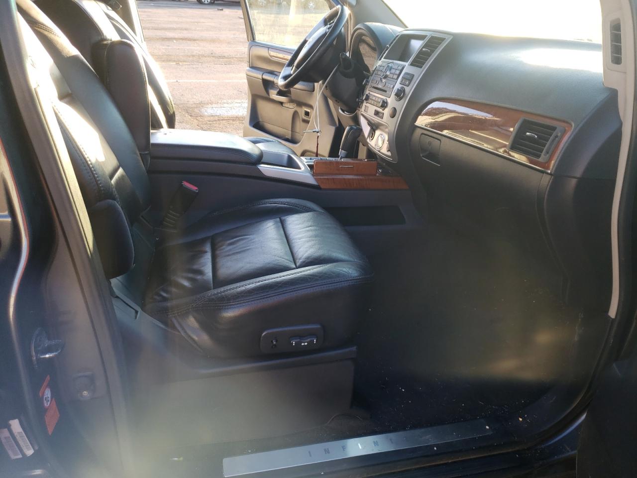 Photo 18 from auction – 2008 INFINITI QX56 with VIN 5N3AA08CX8N905668