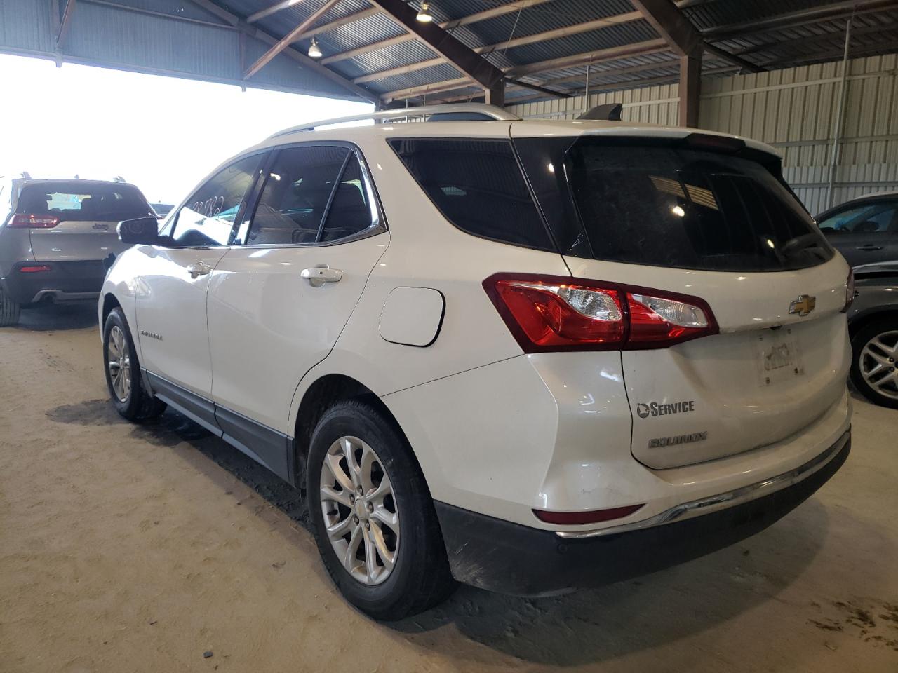 Photo 3 from auction – 2018 CHEVROLET EQUINOX LT with VIN 2GNAXJEVXJ6320873