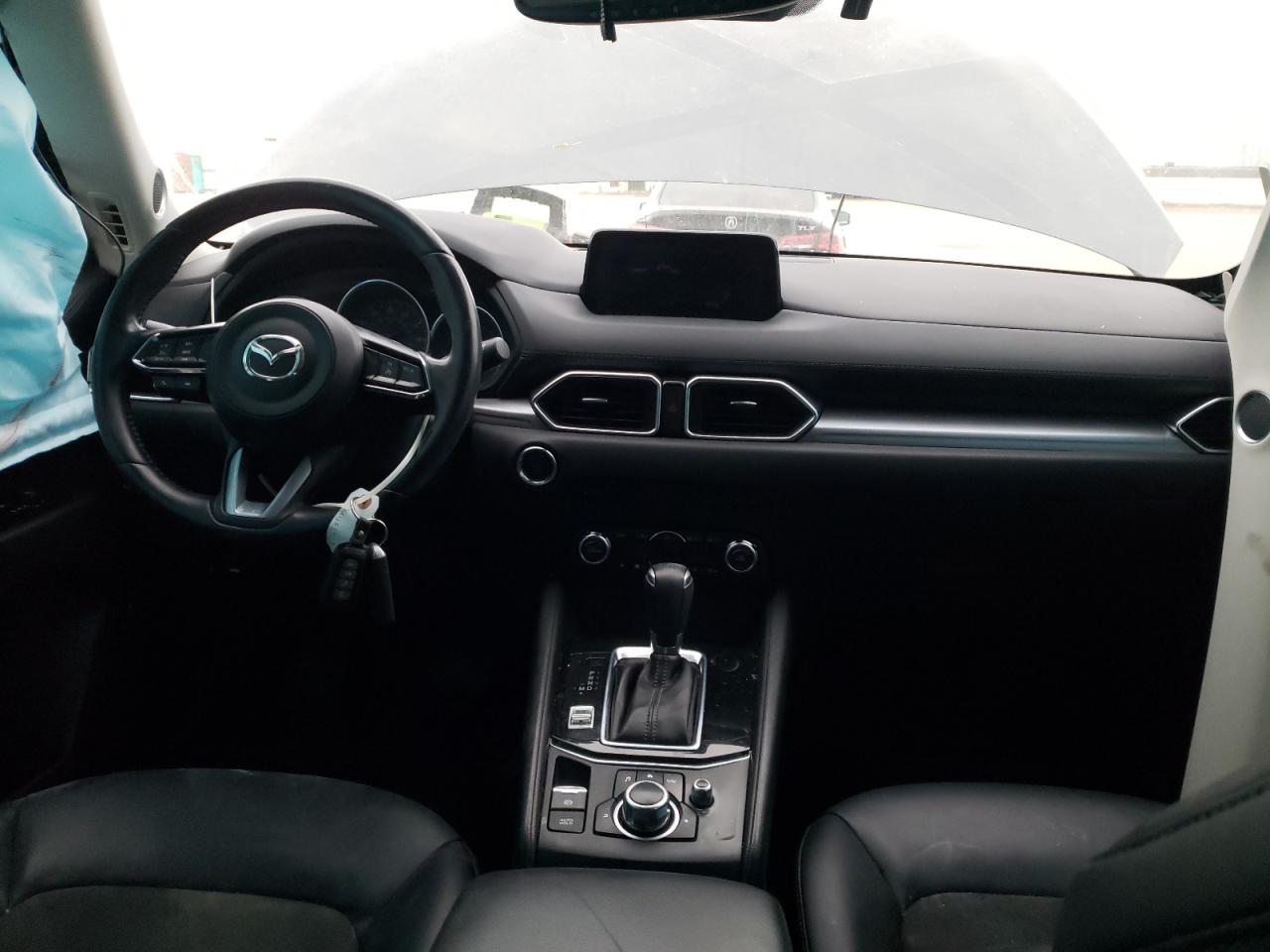 Photo 5 from auction – 2017 MAZDA CX-5 TOURI with VIN JM3KFBCLXH0223335