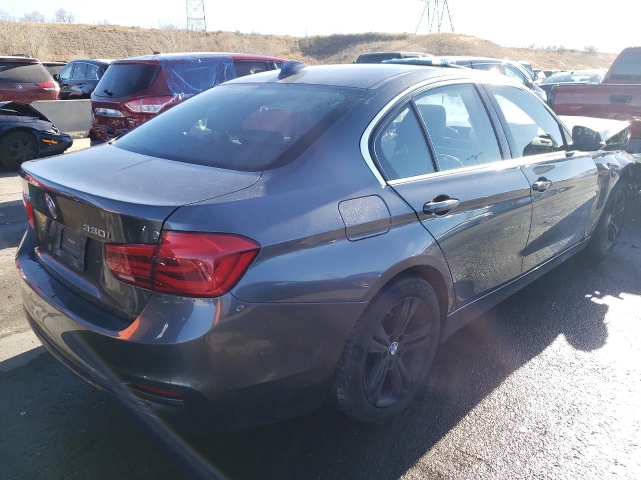 Photo 4 from auction – 2017 BMW 330 XI with VIN WBA8D9C36HA012514