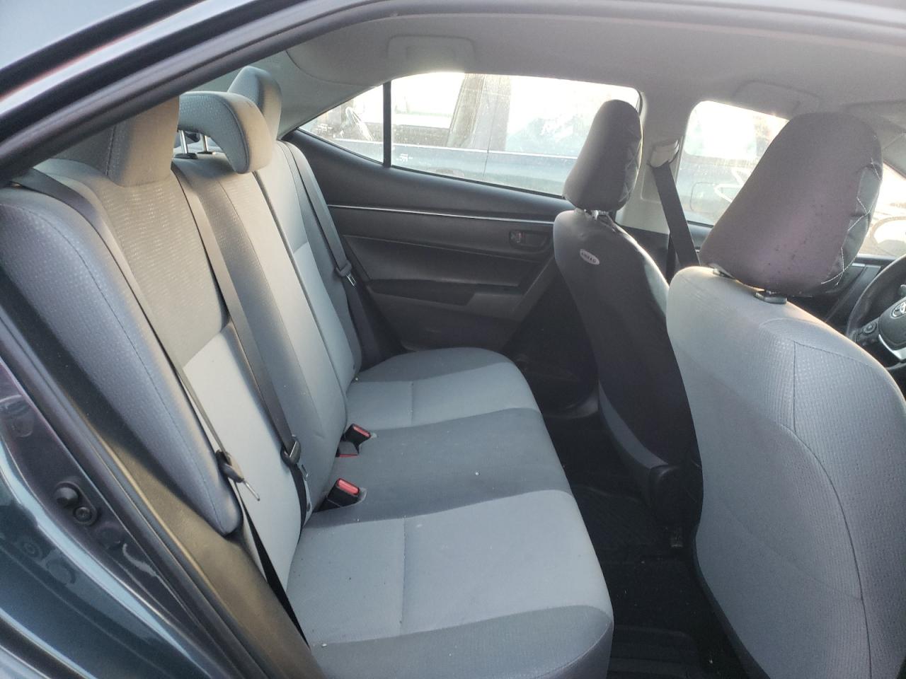 Photo 6 from auction – 2016 TOYOTA COROLLA L with VIN 2T1BURHE4GC695018