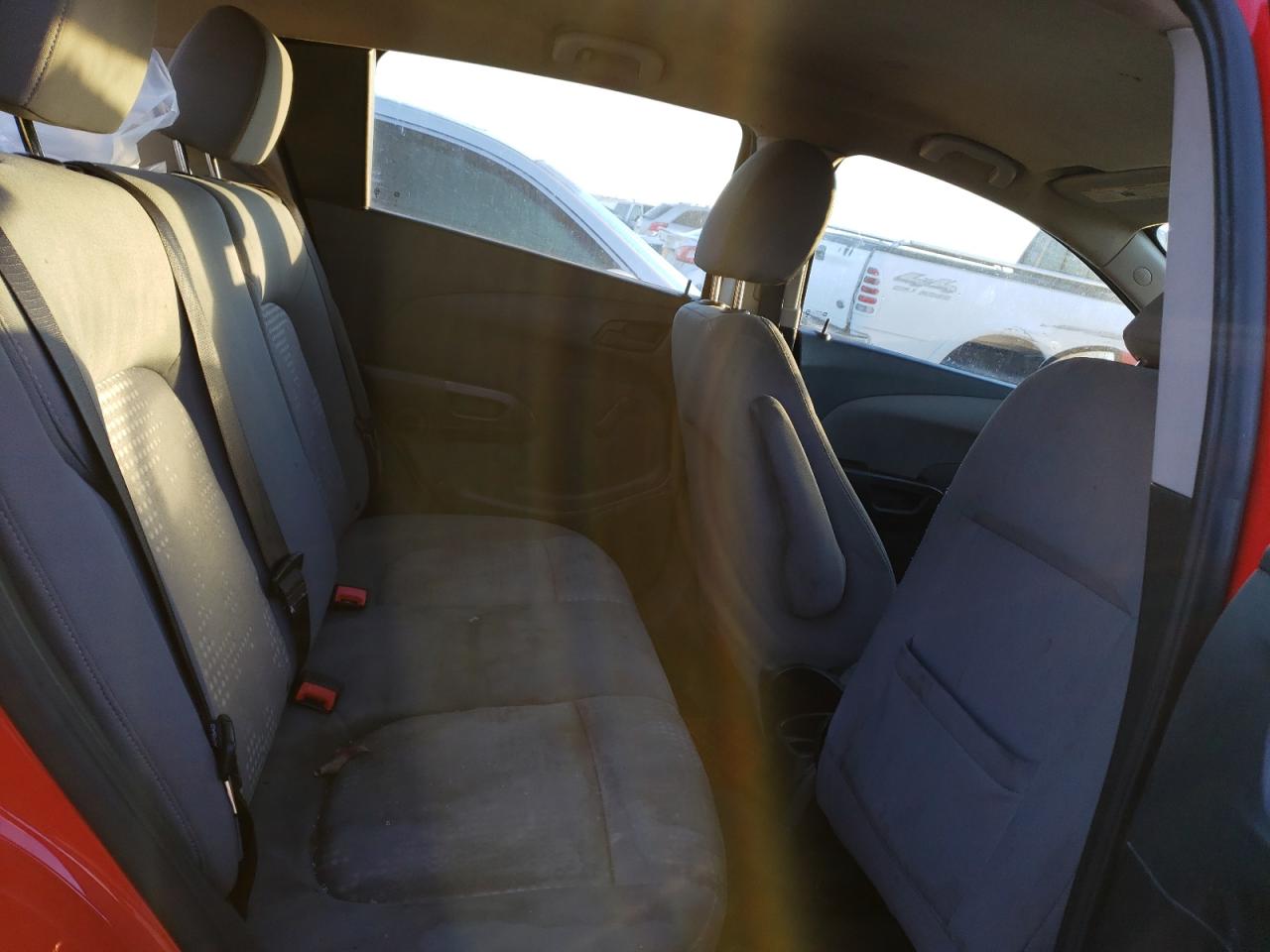 Photo 6 from auction – 2015 CHEVROLET SONIC LS with VIN 1G1JA6SH7F4125823