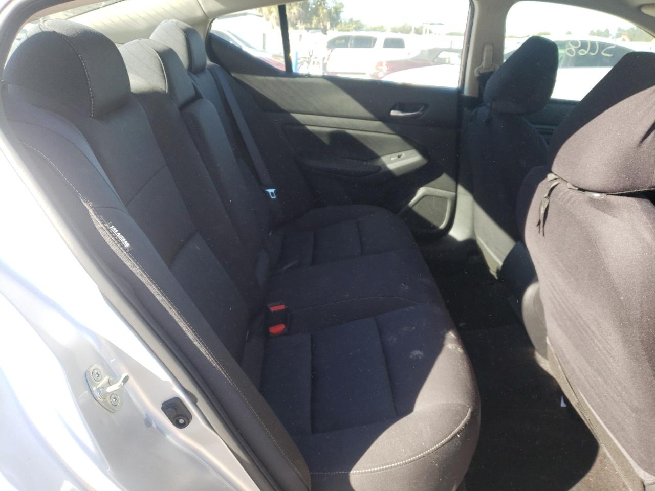 Photo 6 from auction – 2019 NISSAN ALTIMA S with VIN 1N4BL4BV6KC222971