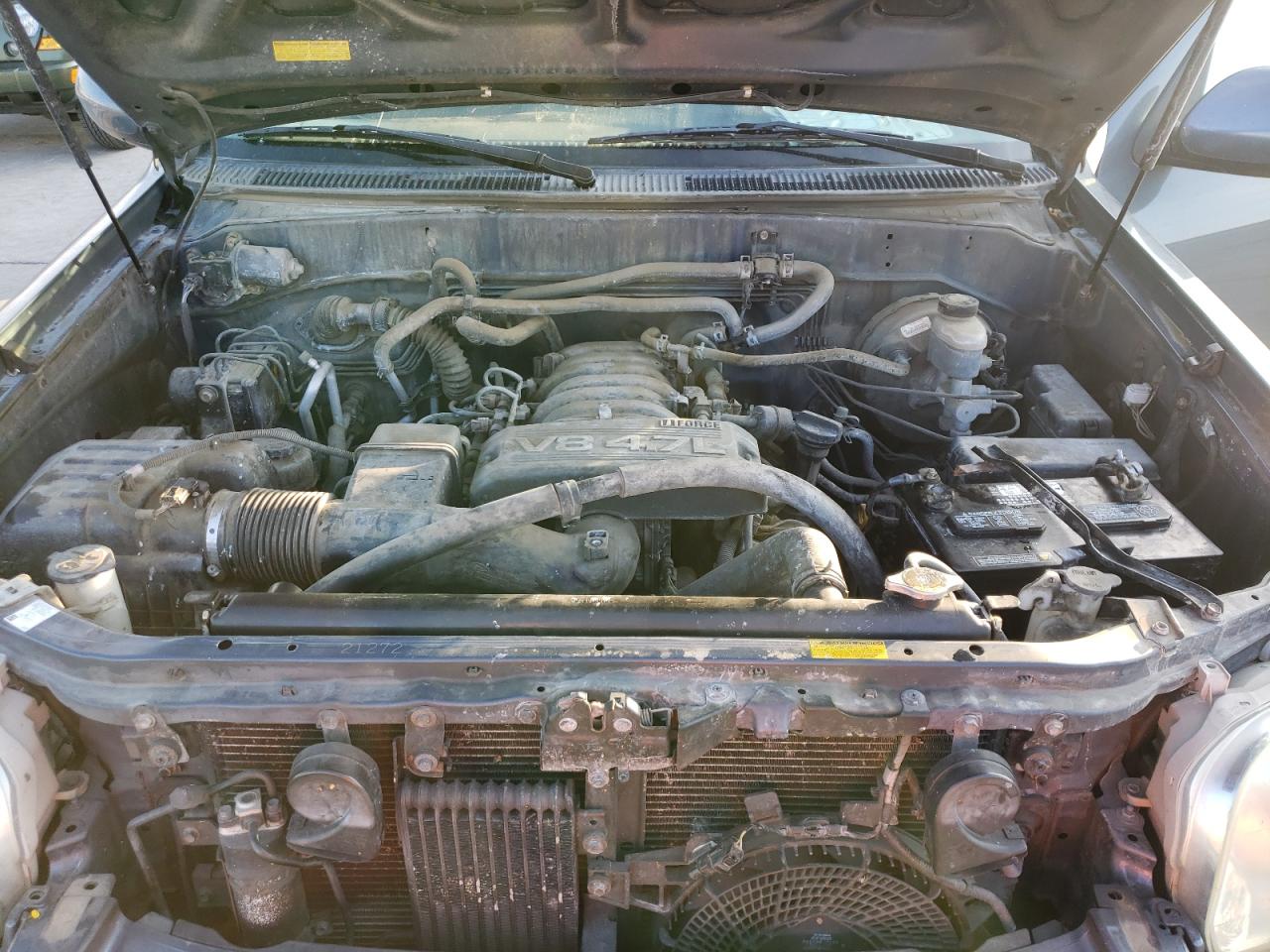 Photo 7 from auction – 2005 TOYOTA SEQUOIA SR with VIN 5TDZT34AX5S247470
