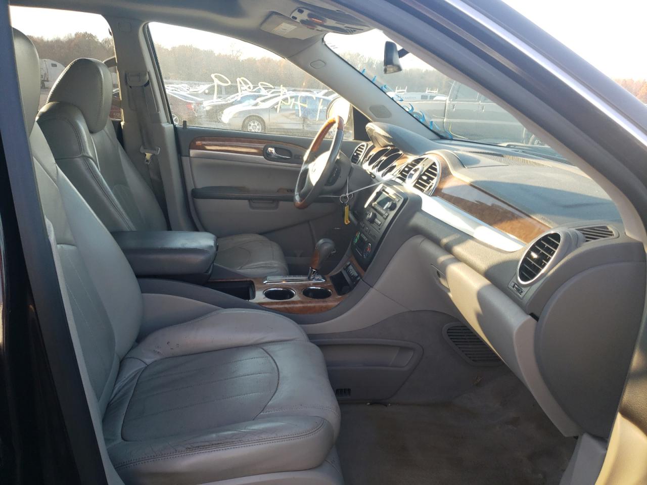 Photo 5 from auction – 2008 BUICK ENCLAVE CX with VIN 5GAER23788J302711