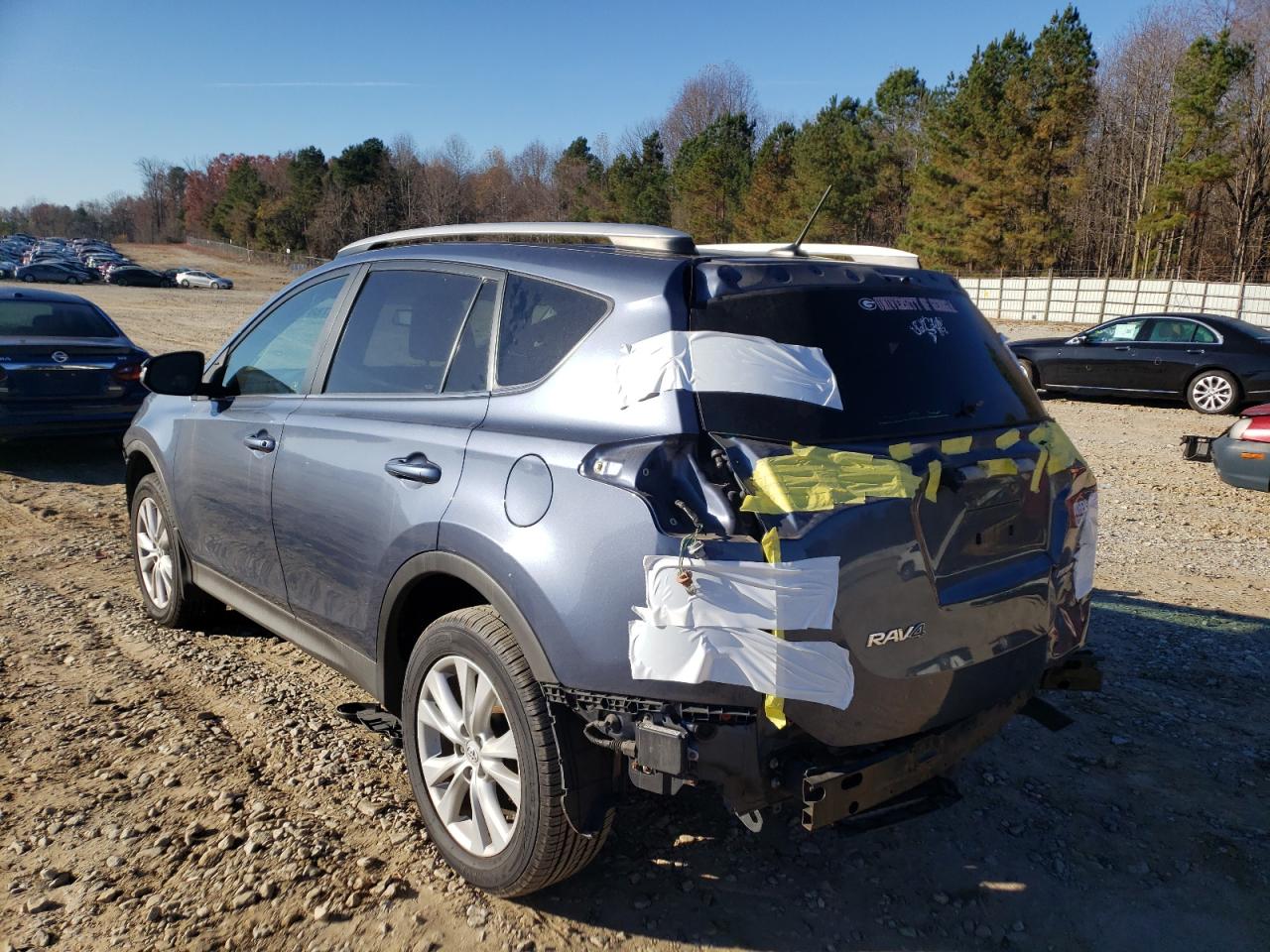 Photo 3 from auction – 2013 TOYOTA RAV4 LIMIT with VIN 2T3DFREV6DW035183