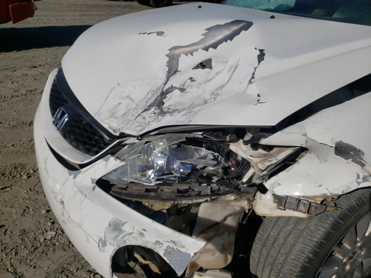 Photo 9 from auction – 2005 HONDA CIVIC EX with VIN 1HGEM22925L003135