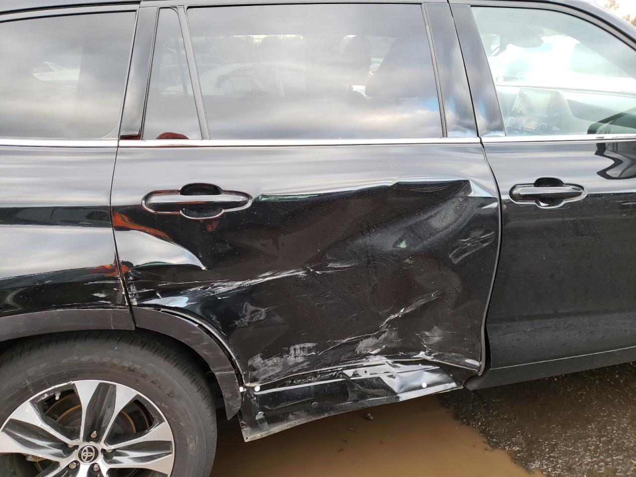 Photo 9 from auction – 2020 TOYOTA HIGHLANDER with VIN 5TDGZRBH5LS515590
