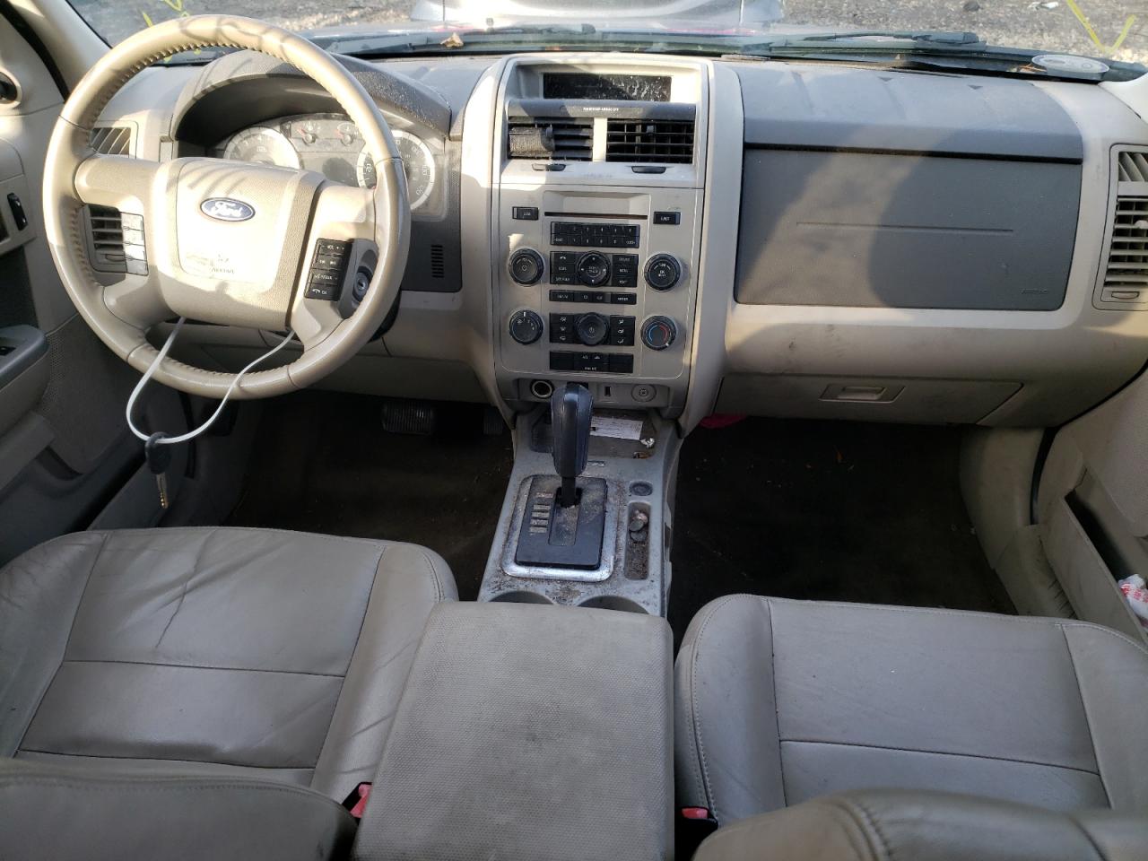 Photo 9 from auction – 2010 FORD ESCAPE XLT with VIN 1FMCU0D72AKD08085