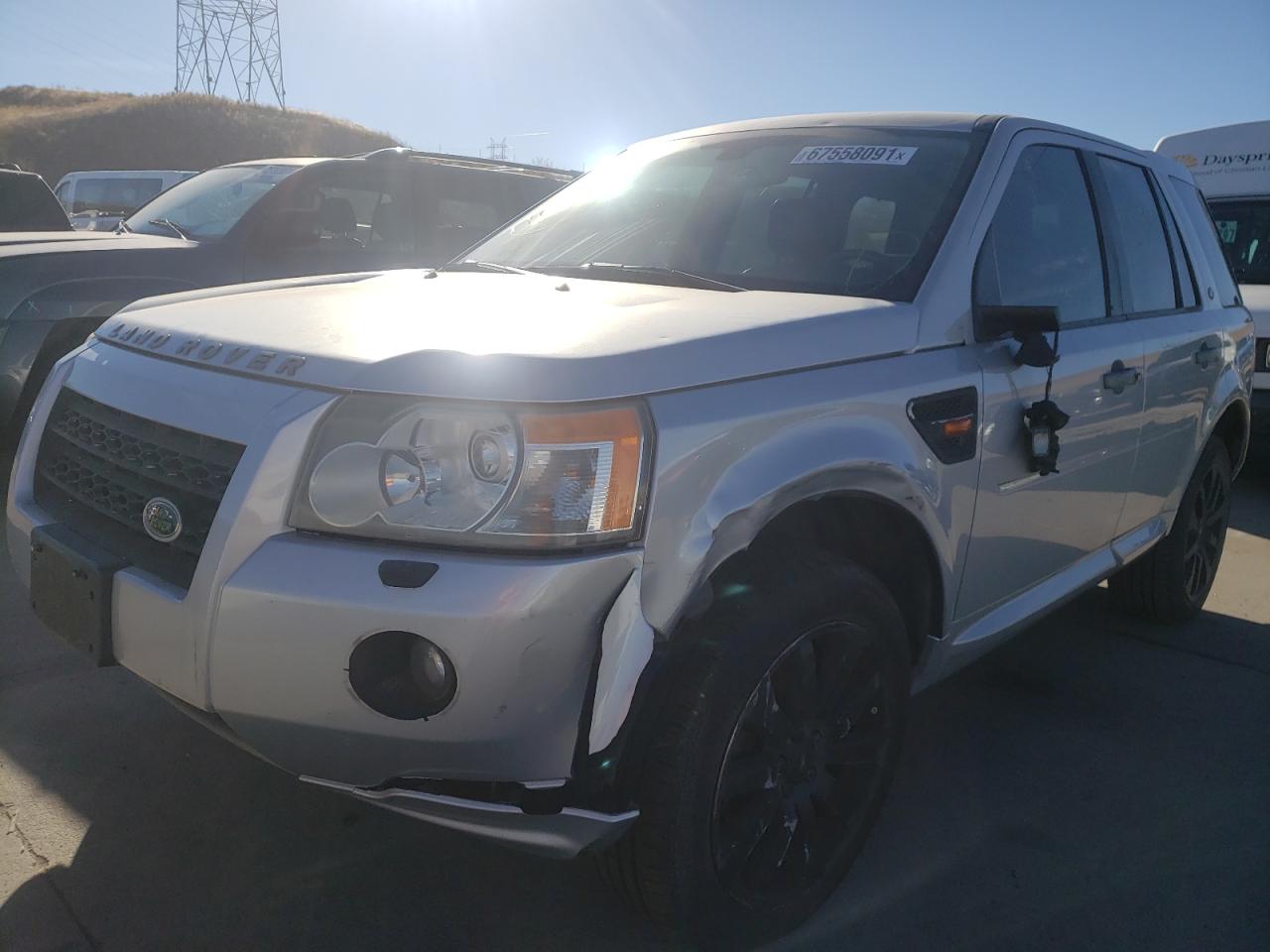 Photo 2 from auction – 2008 LAND ROVER LR2 HSE TE with VIN SALFT24N98H074946