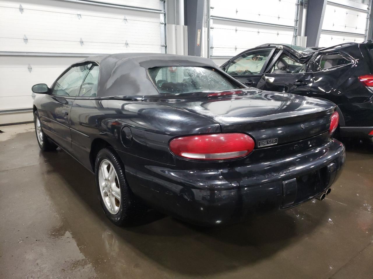 Photo 3 from auction – 1997 CHRYSLER SEBRING JX with VIN 3C3EL45H0VT569884