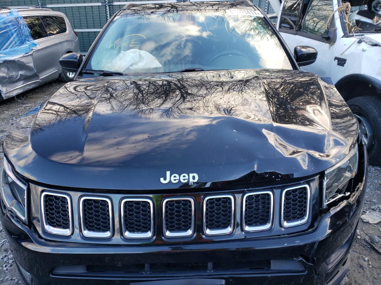 Photo 7 from auction – 2017 JEEP COMPASS LA with VIN 3C4NJDBB2HT693371
