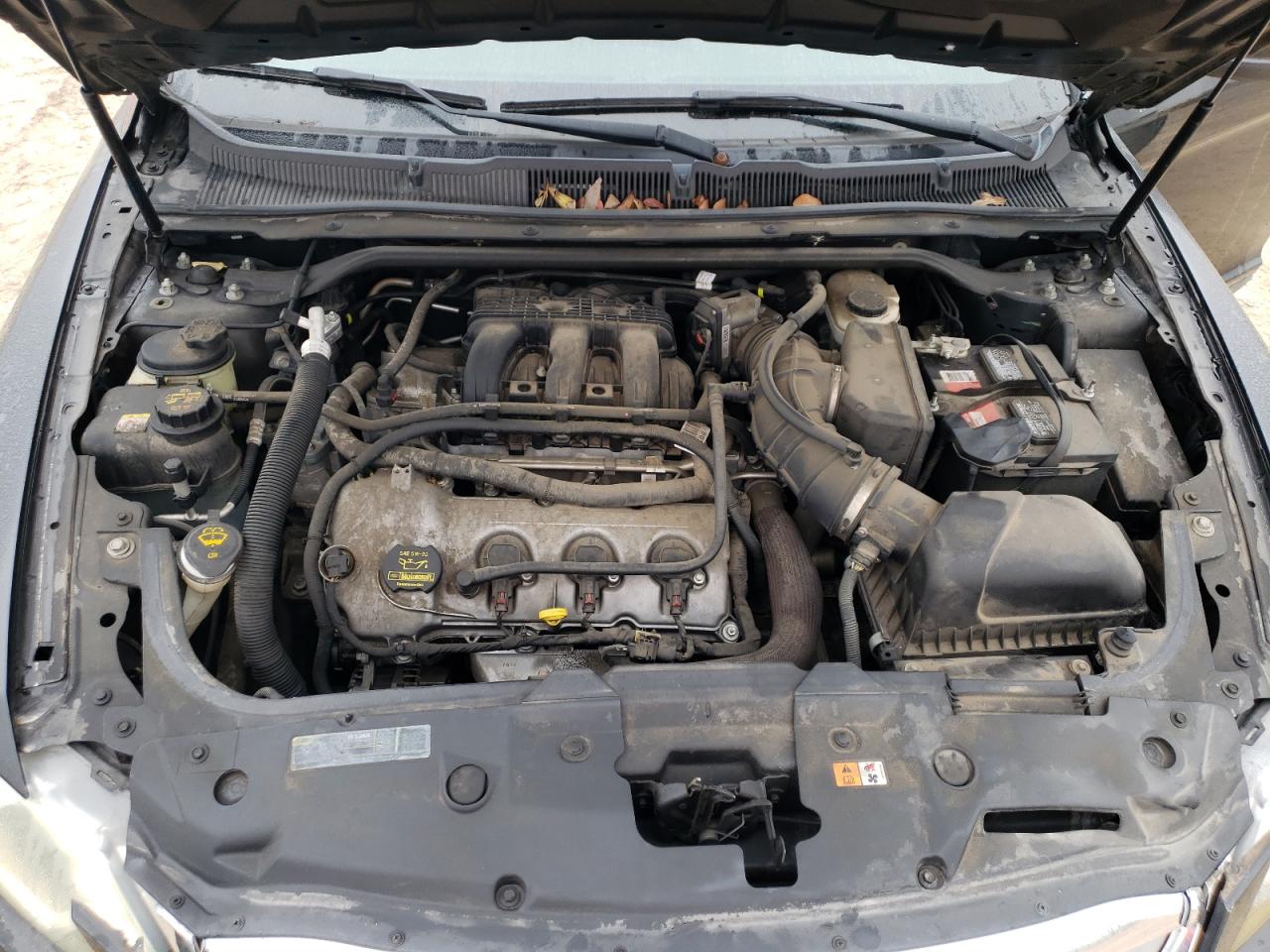 Photo 7 from auction – 2010 FORD TAURUS SEL with VIN 1FAHP2EW6AG139359