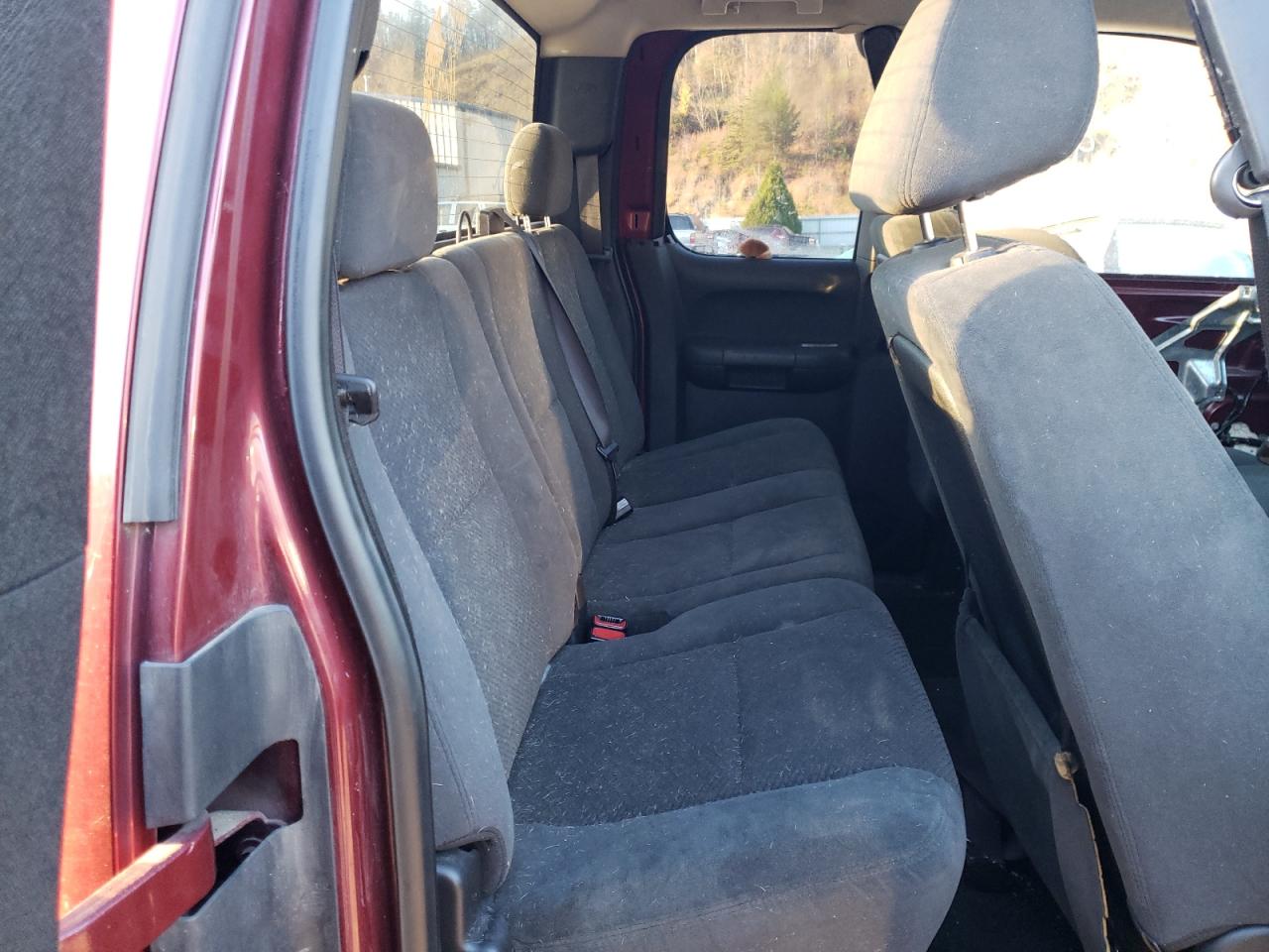 Photo 6 from auction – 2008 CHEVROLET SILVERADO with VIN 1GCEK19C48Z230117