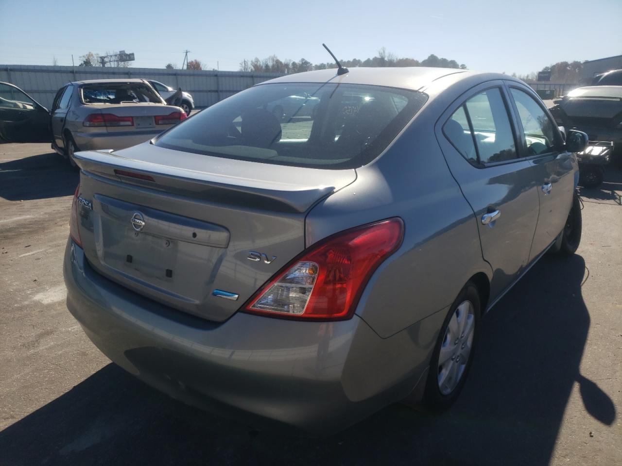 Photo 4 from auction – 2014 NISSAN VERSA with VIN 3N1CN7AP5EL845538