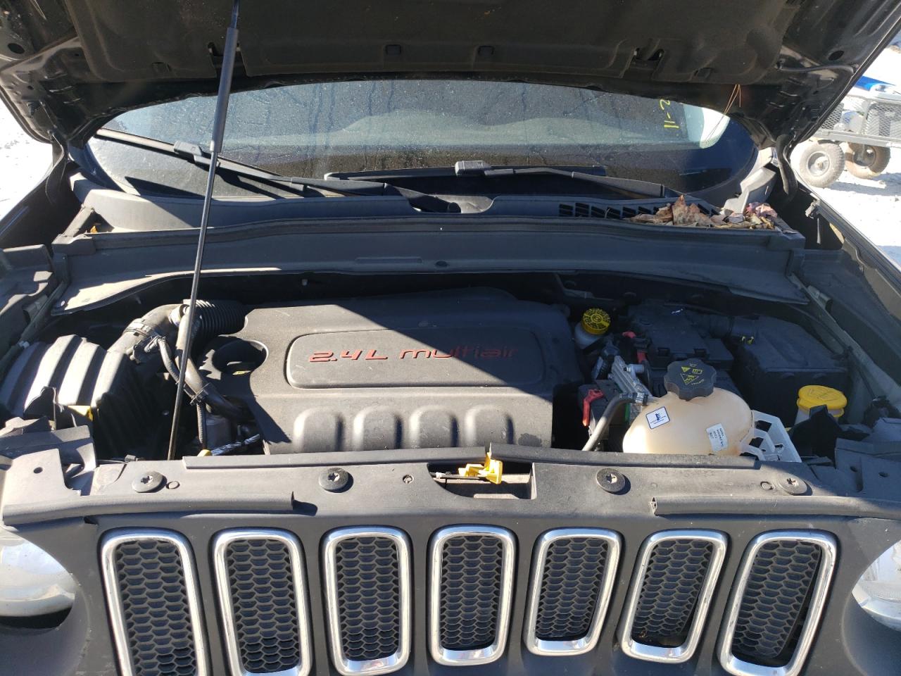 Photo 7 from auction – 2017 JEEP RENEGADE S with VIN ZACCJAAB7HPF55050