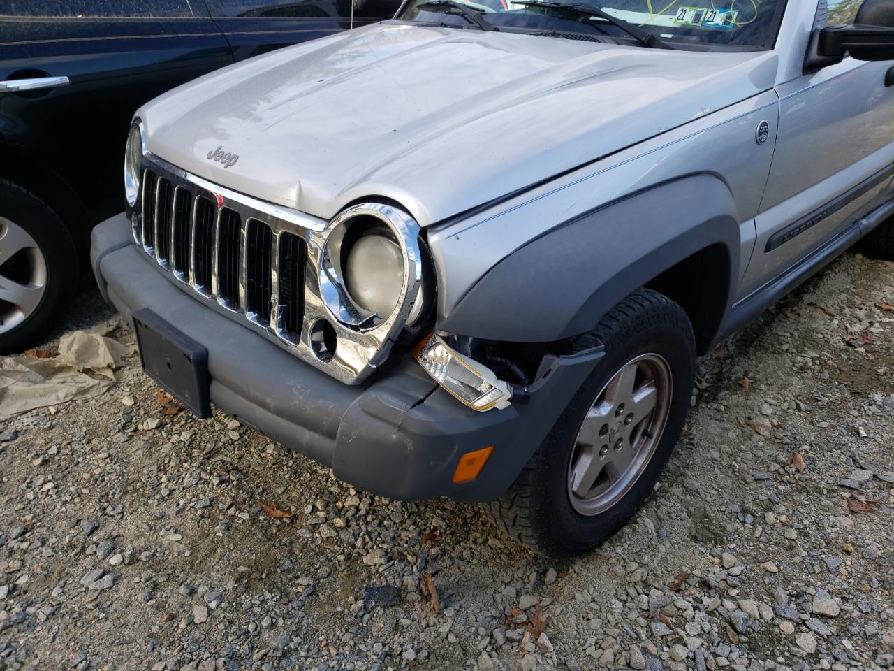 Photo 9 from auction – 2007 JEEP LIBERTY SP with VIN 1J4GL48K37W519421