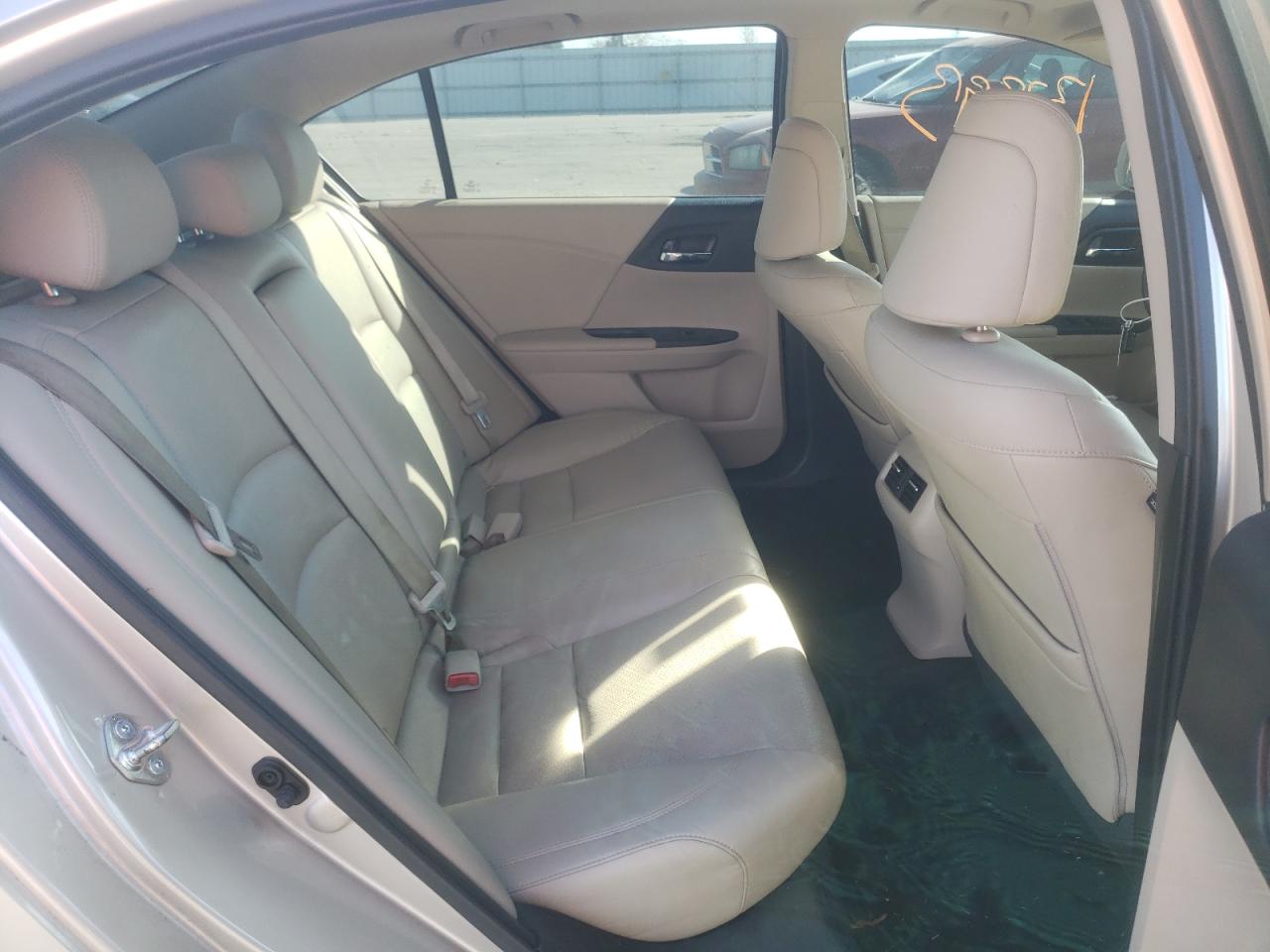 Photo 6 from auction – 2015 HONDA ACCORD EXL with VIN 1HGCR2F81FA210610