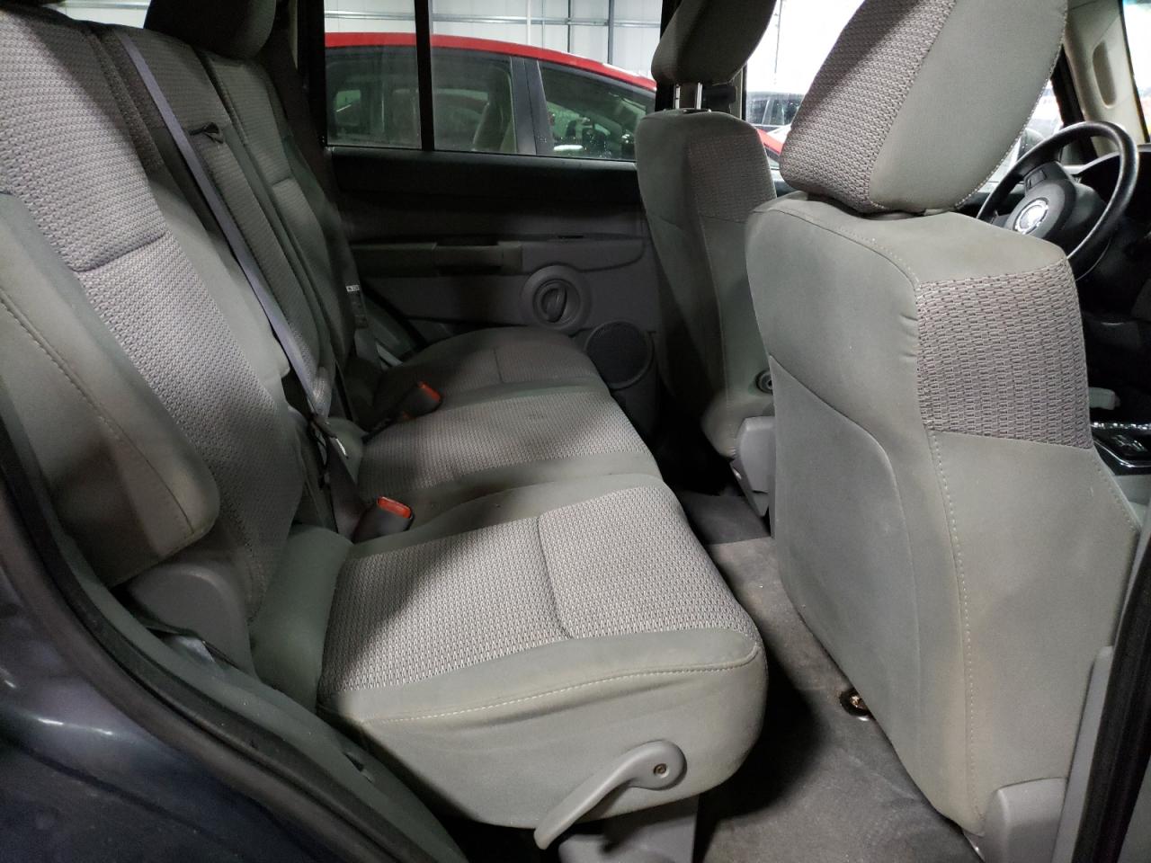 Photo 6 from auction – 2007 JEEP COMMANDER with VIN 1J8HG48P17C591867