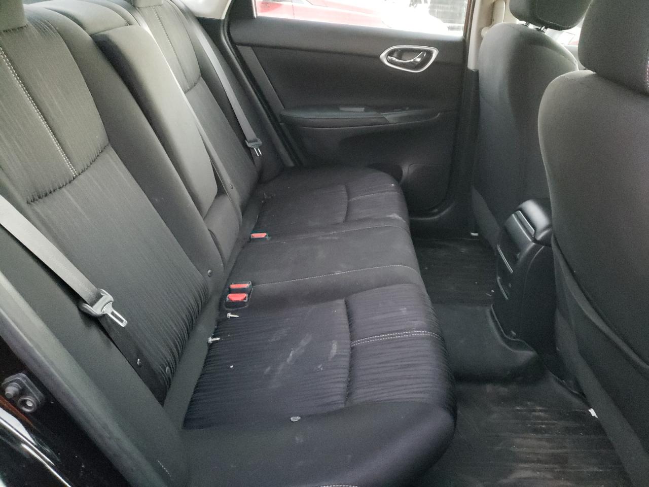 Photo 6 from auction – 2017 NISSAN SENTRA S with VIN 3N1AB7AP3HL716248