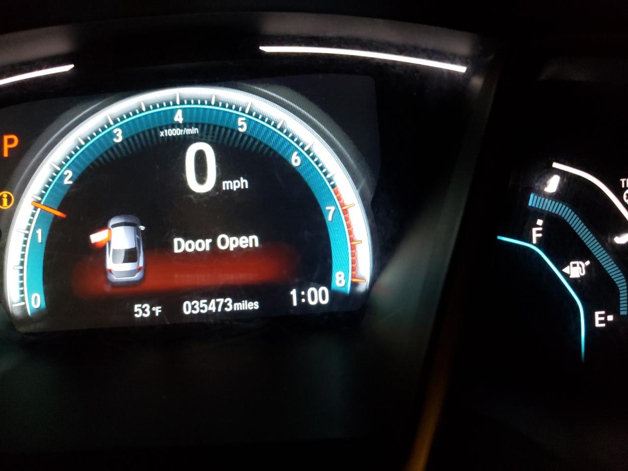 Photo 8 from auction – 2017 HONDA CIVIC with VIN 19XFC2F72HE033635