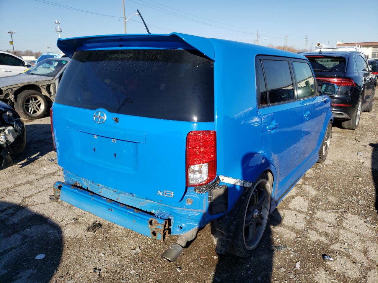 Photo 4 from auction – 2011 TOYOTA SCION XB with VIN JTLZE4FE2B1135937