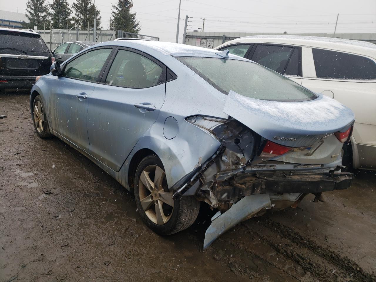 Photo 3 from auction – 2012 HYUNDAI ELANTRA GL with VIN KMHDH4AE3CU389883