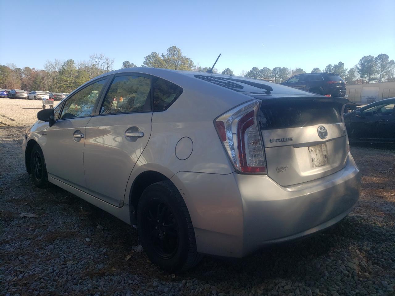 Photo 3 from auction – 2013 TOYOTA PRIUS with VIN JTDKN3DU3D5570303